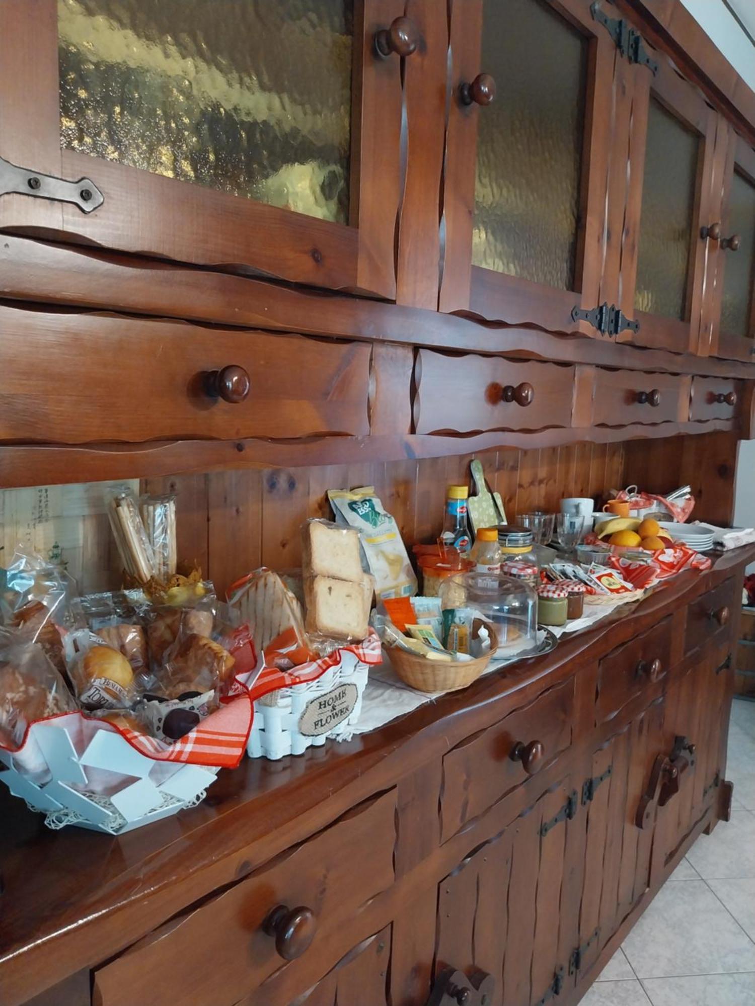 A Casa Di Lara Acomodação com café da manhã Beura Exterior foto
